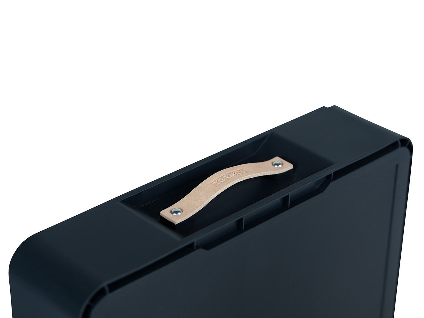 tormek_case_tc-800_storage_for_jigs_accessories-top-leather-handle-1400x1050