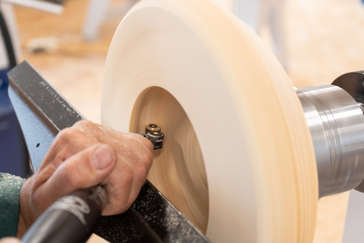 dcminirev1u_04_3_web